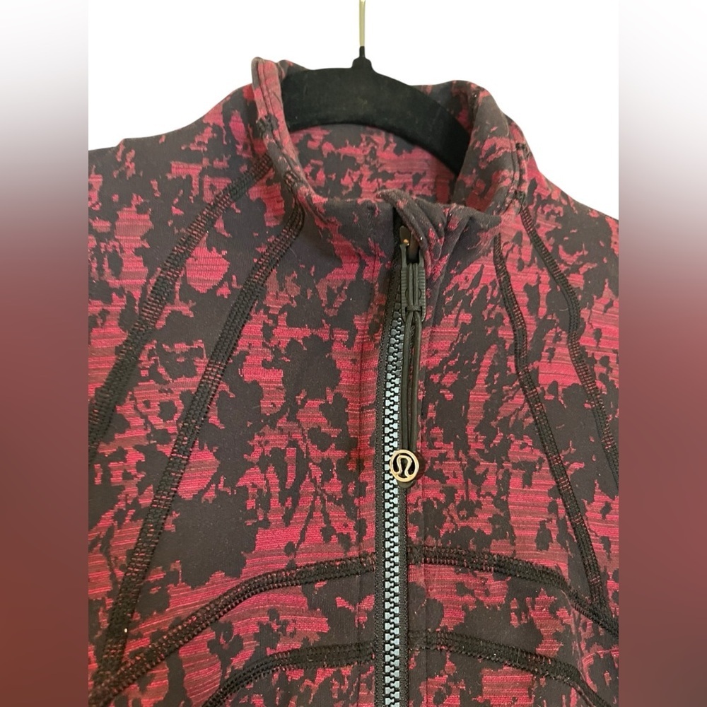 Lululemon Define Jacket Scatter Blossom Womens Size 6 - Picture 10 of 16
